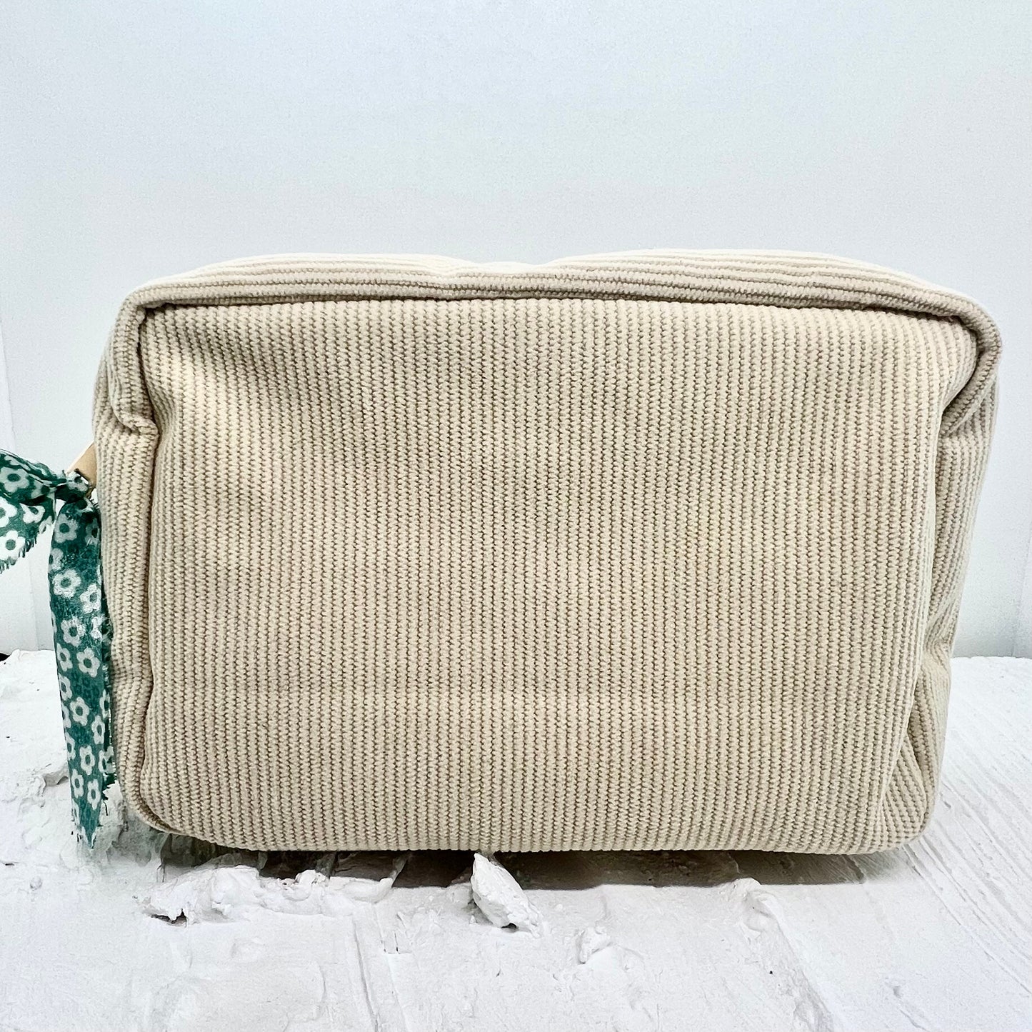 Corduroy Zipper Pouch. Pocket Pouch for MakeUp, Accessories, Pencils, Electronics, Snacks, Beauty.